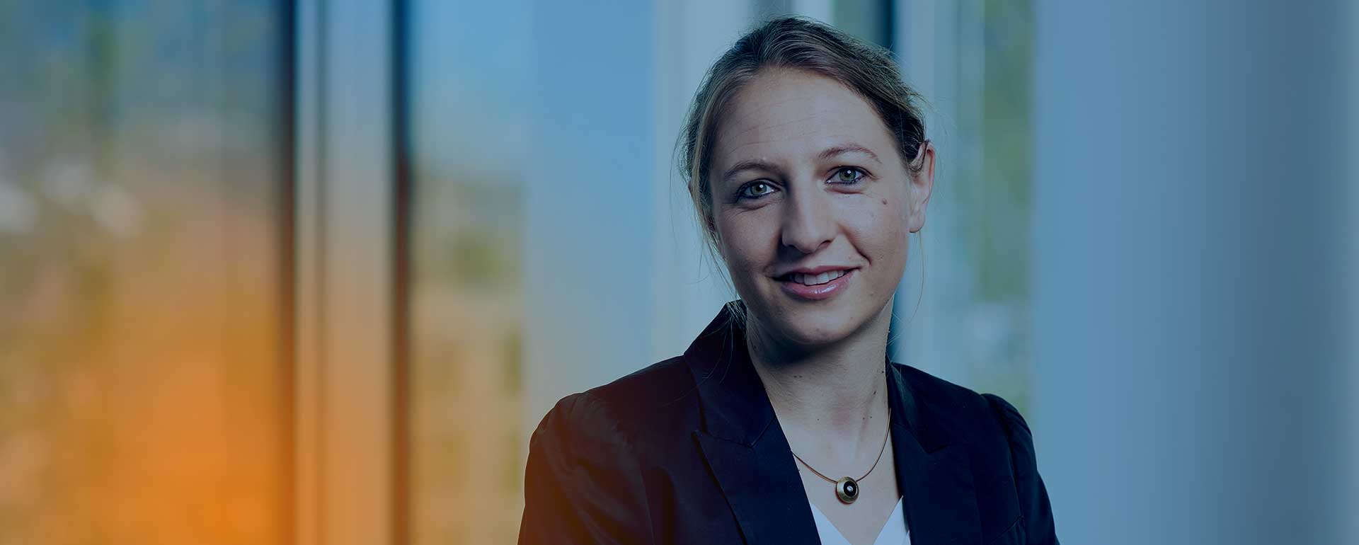 Dr. Gianna Burret – Fachanwältin für Steuerrecht, Partnerin Freiburg – Bender Harrer Krevet