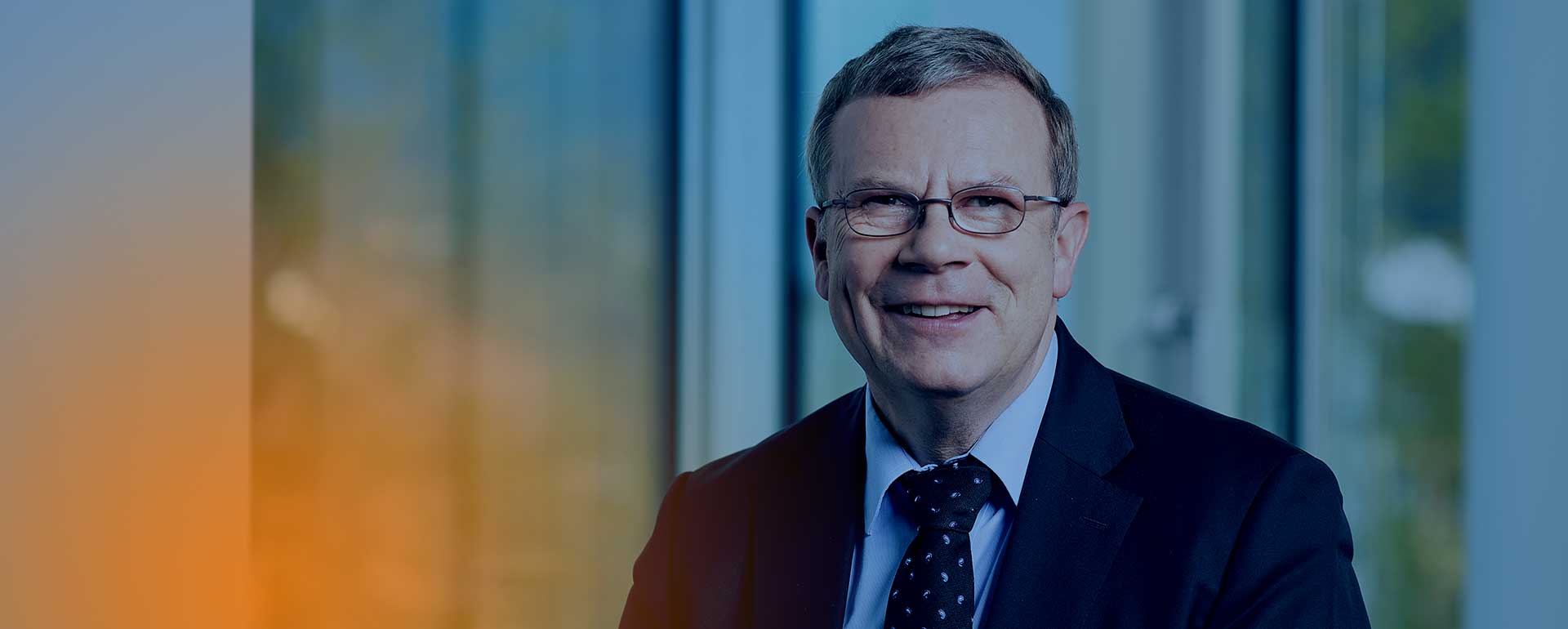 Dr. Thomas Burmeister – Rechtsanwalt, Fachanwalt für Verwaltungsrecht, Partner Freiburg – Bender Harrer Krevet